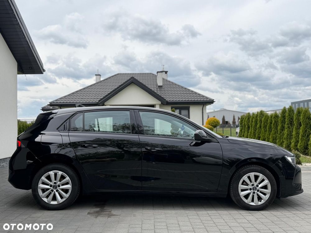 Opel Astra 1.2 Turbo Edition - 11