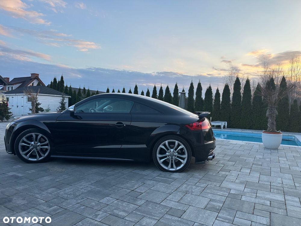 Audi TT S Coupé - 6