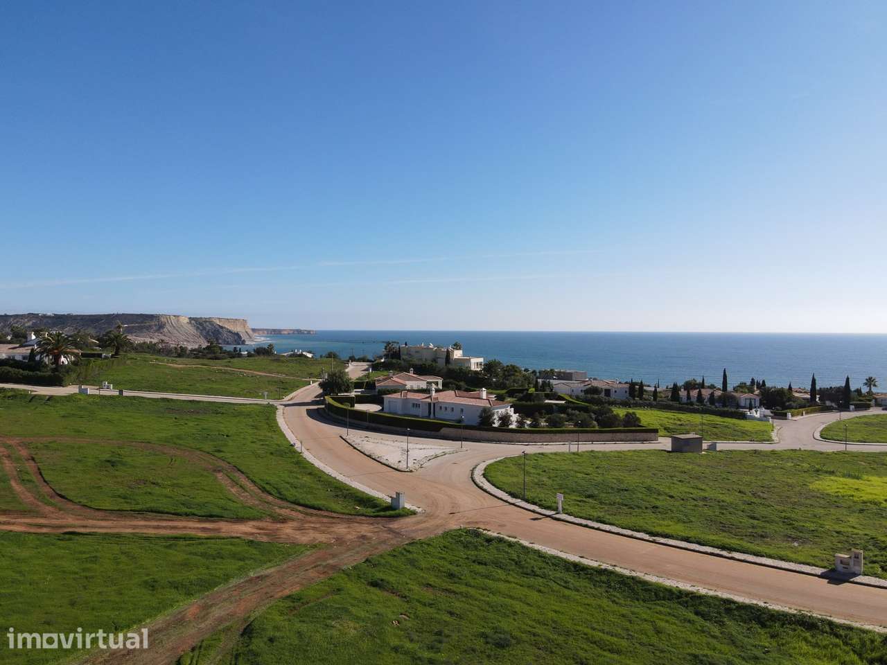LOTES EXCEPCIONAIS COM VISTA MAR -CONSTRUA A SUA CASA DE SONHO NA LUZ, - Grande imagem: 5/11