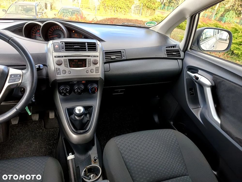 Toyota Verso 1.8 7-Sitzer Edition S+ - 17