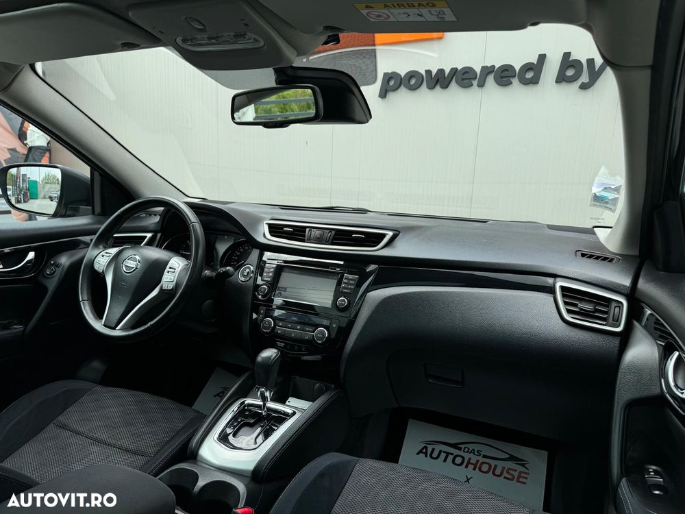 Nissan Qashqai 1.6 DCI Xtronic TEKNA - 4