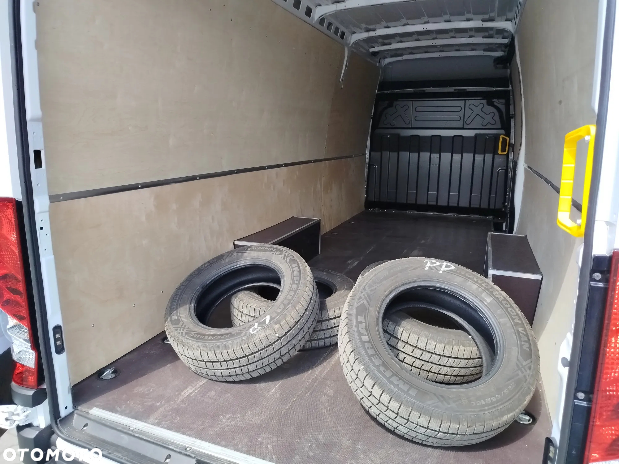 Iveco 35S18HA8V / 3.0 / 180km / NA WYPASIE!!! - 24