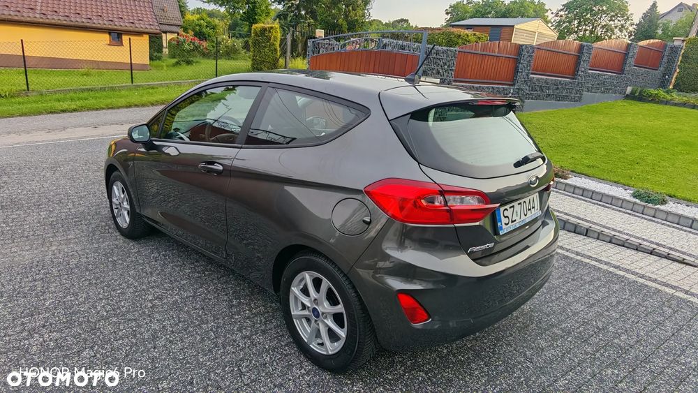 Ford Fiesta - 2