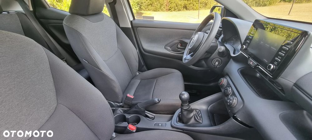 Toyota Yaris - 20
