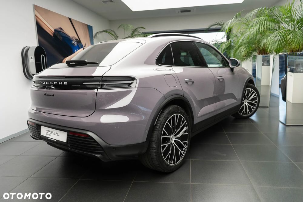 Porsche Macan 2026 photo 2