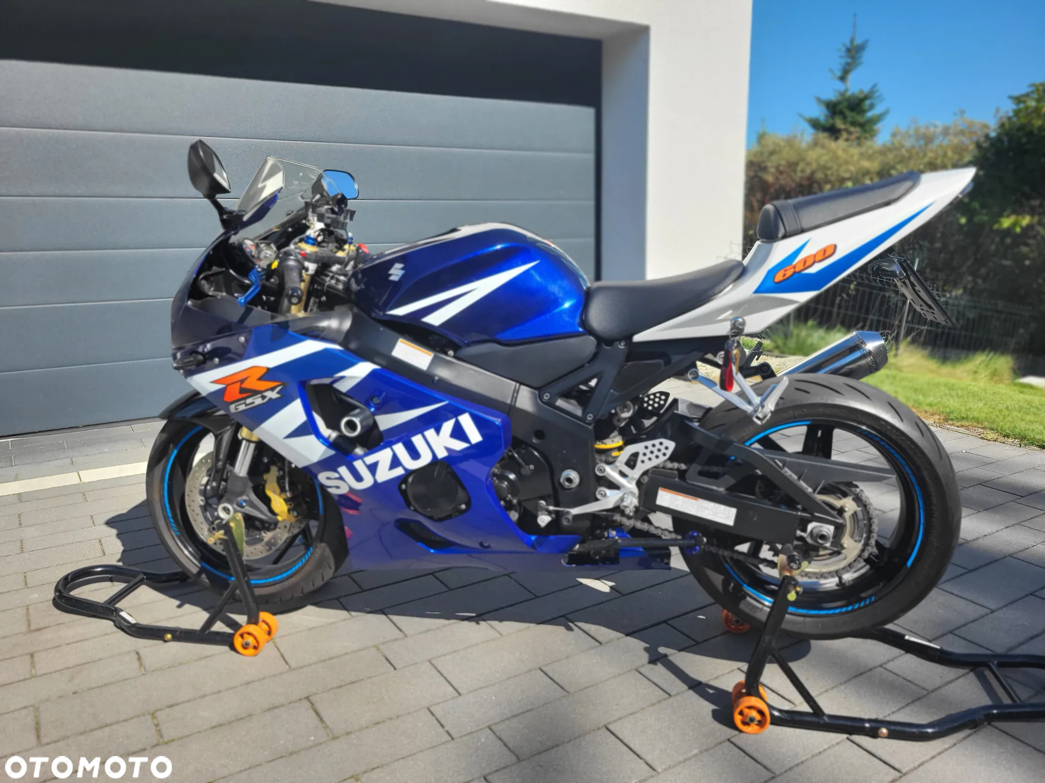 Suzuki GSX-R - 22