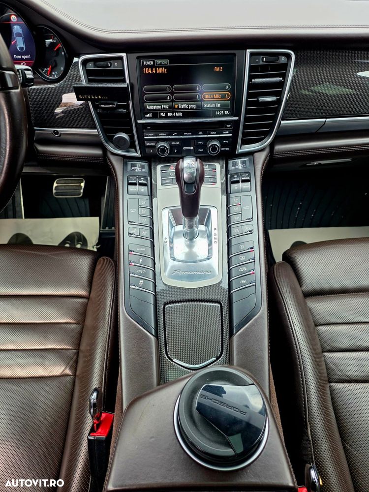 Porsche Panamera 3.0 PDK 4S Executive - 12