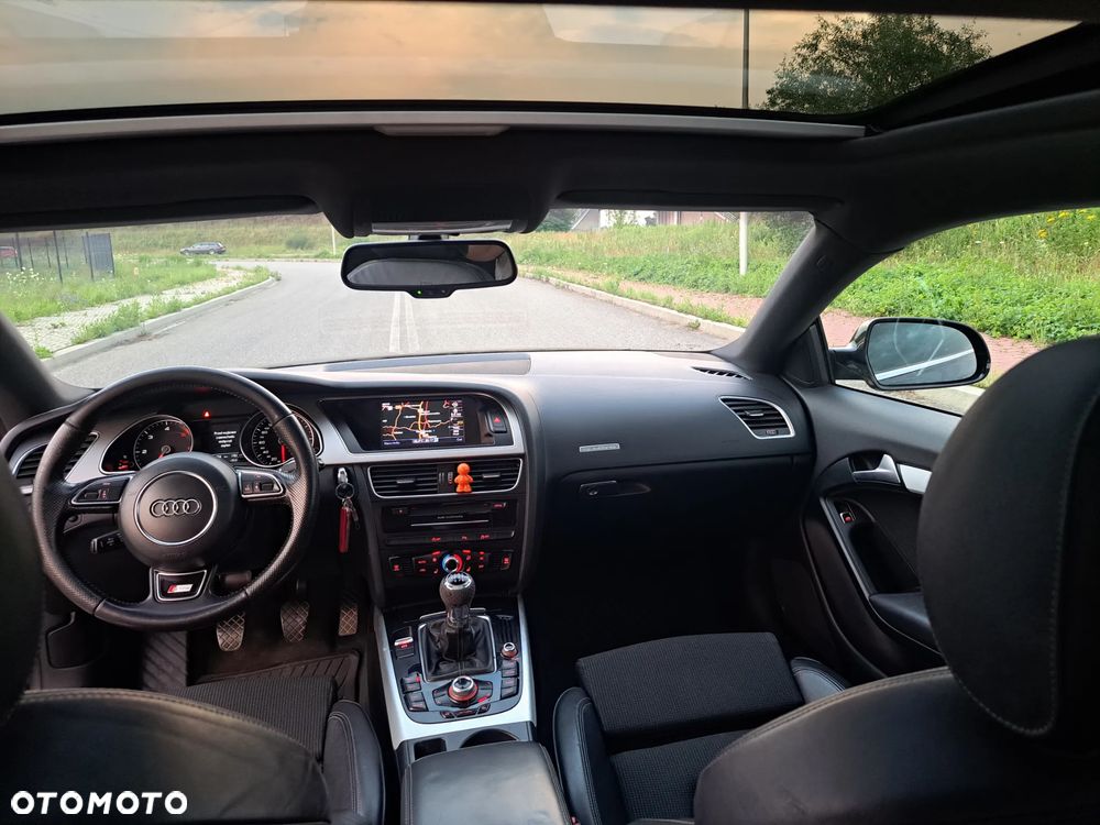 Audi A5 Coupé 2.0 TDI DPF quattro - 8