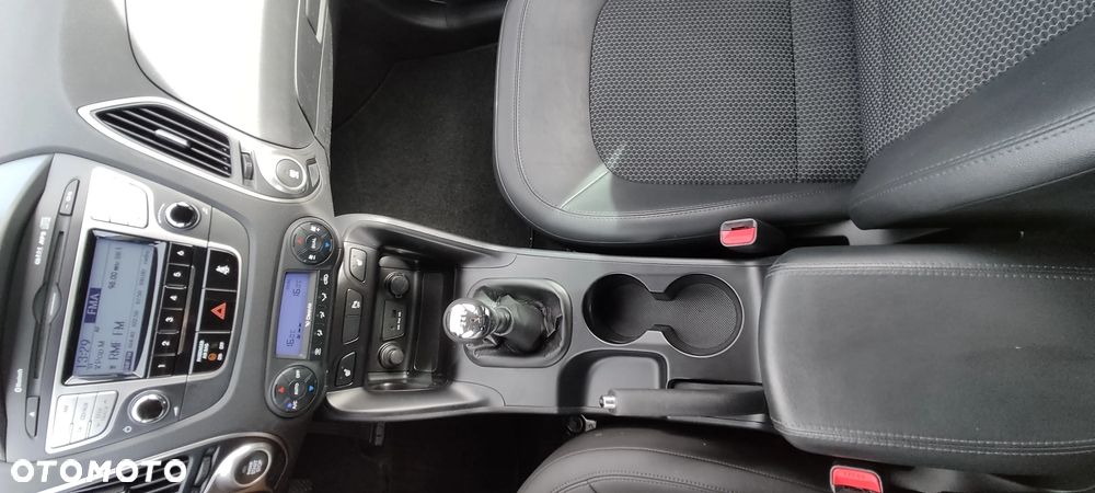 Hyundai ix35 1.6 2WD Style - 18