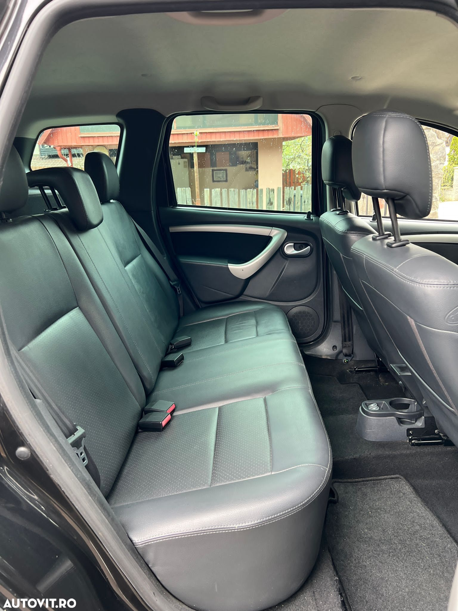 Dacia Duster 1.6 16V 4x2 Destination - 25