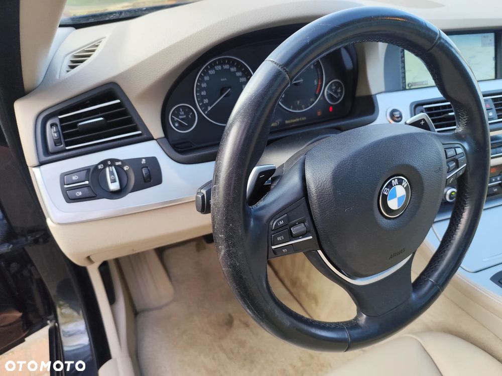 BMW Seria 5 530d Blue Performance - 28