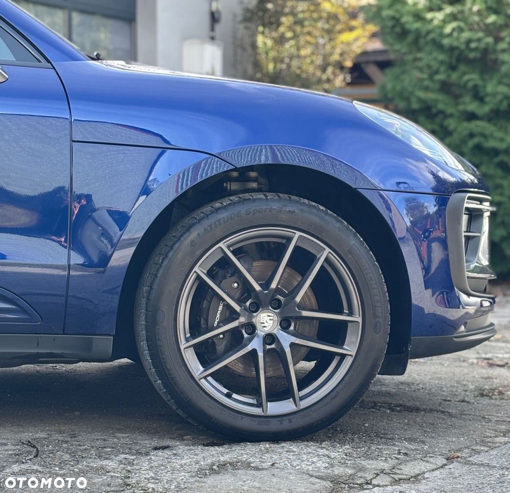 Porsche Macan T - 19