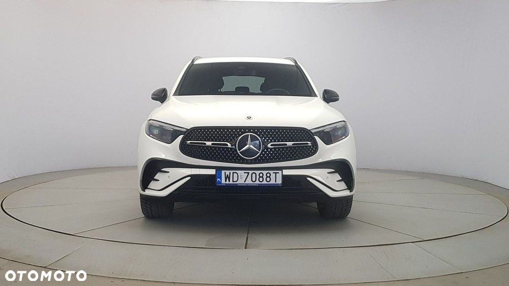 Mercedes-Benz GLC - 2