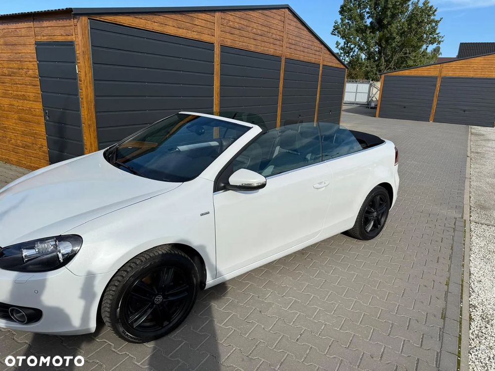 Volkswagen Golf - 10