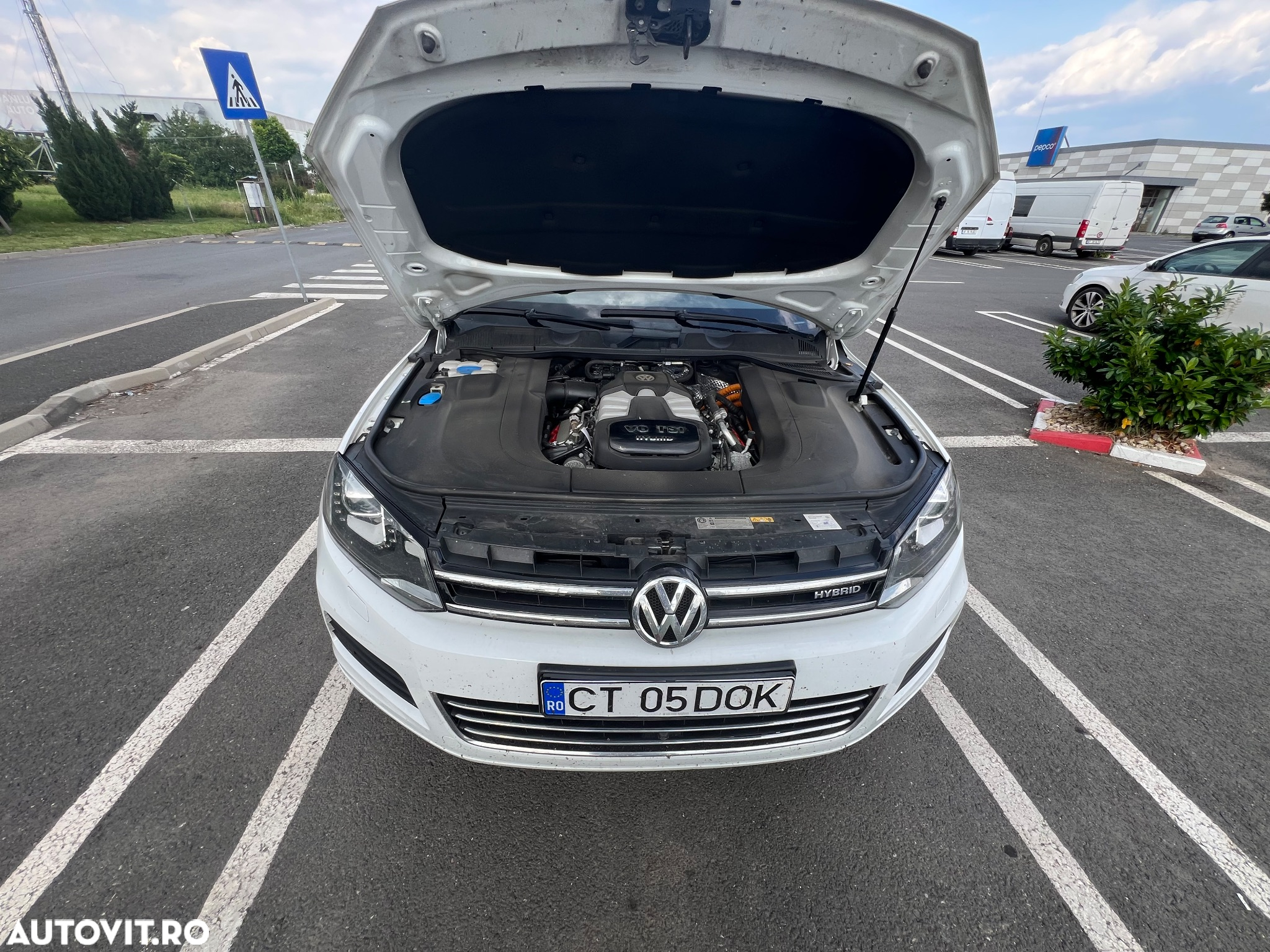 Volkswagen Touareg 3.0 Hybrid Automatik Exclusive - 9