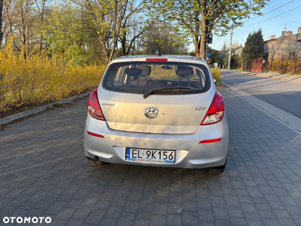 Hyundai i20 1.25 Classic + - 5