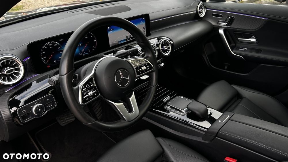 Mercedes-Benz CLA - 11