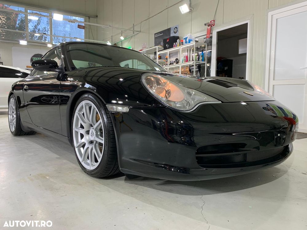 Porsche 911 Carrera - 6