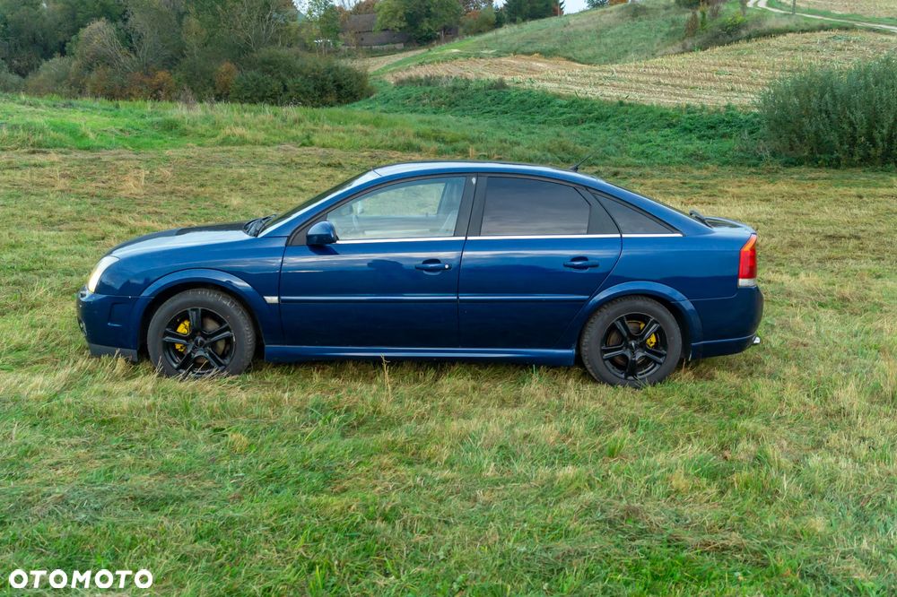 Opel Vectra 1.9 CDTI Sport / GTS - 18