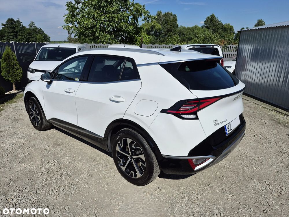 Kia Sportage 1.6 T-GDI MHEV Business Line 2WD DCT - 4