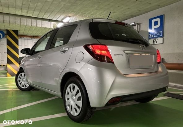 Toyota Yaris - 22