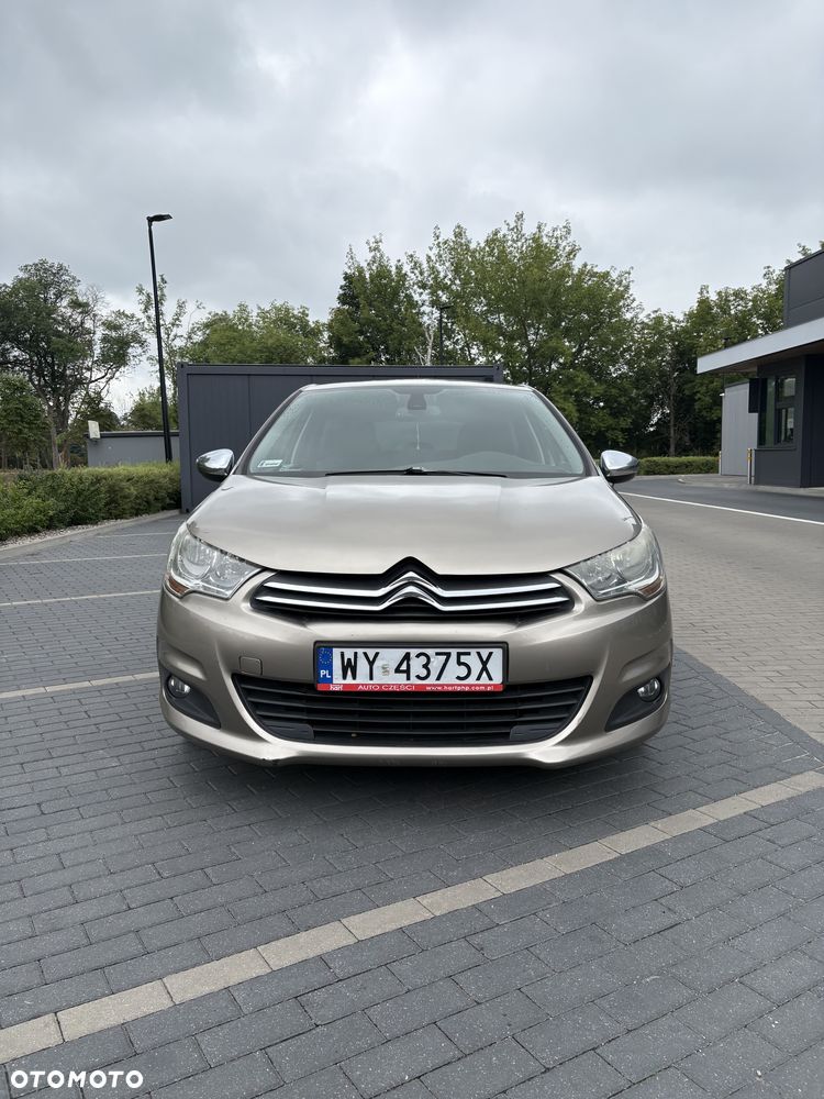 Citroën C4 e-HDi 115 ETG6 Selection - 11
