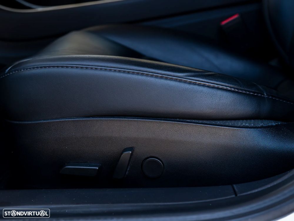 Tesla Model 3 Performance Dual Motor AWD - 17