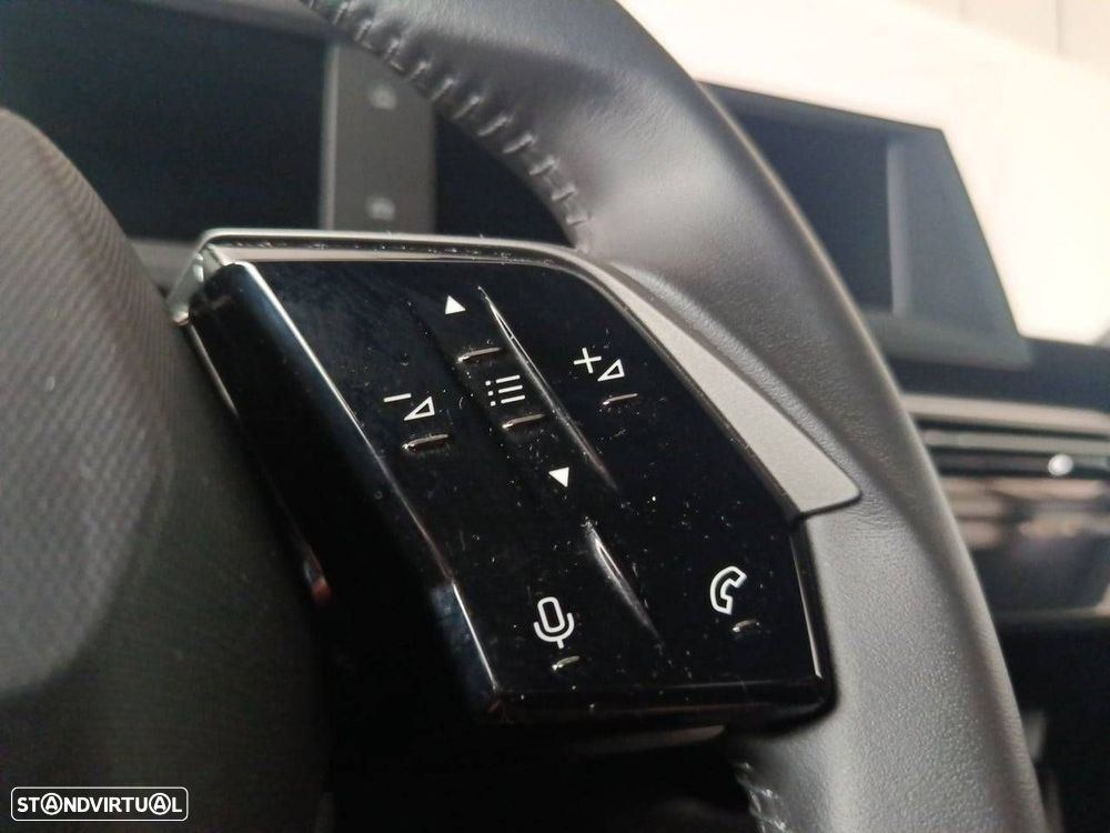 Peugeot 3008 1.2 Hybrid Allure e-DCS6 - 17