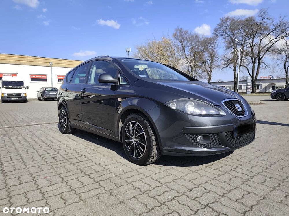 Seat Altea XL 1.6 Stylance - 1