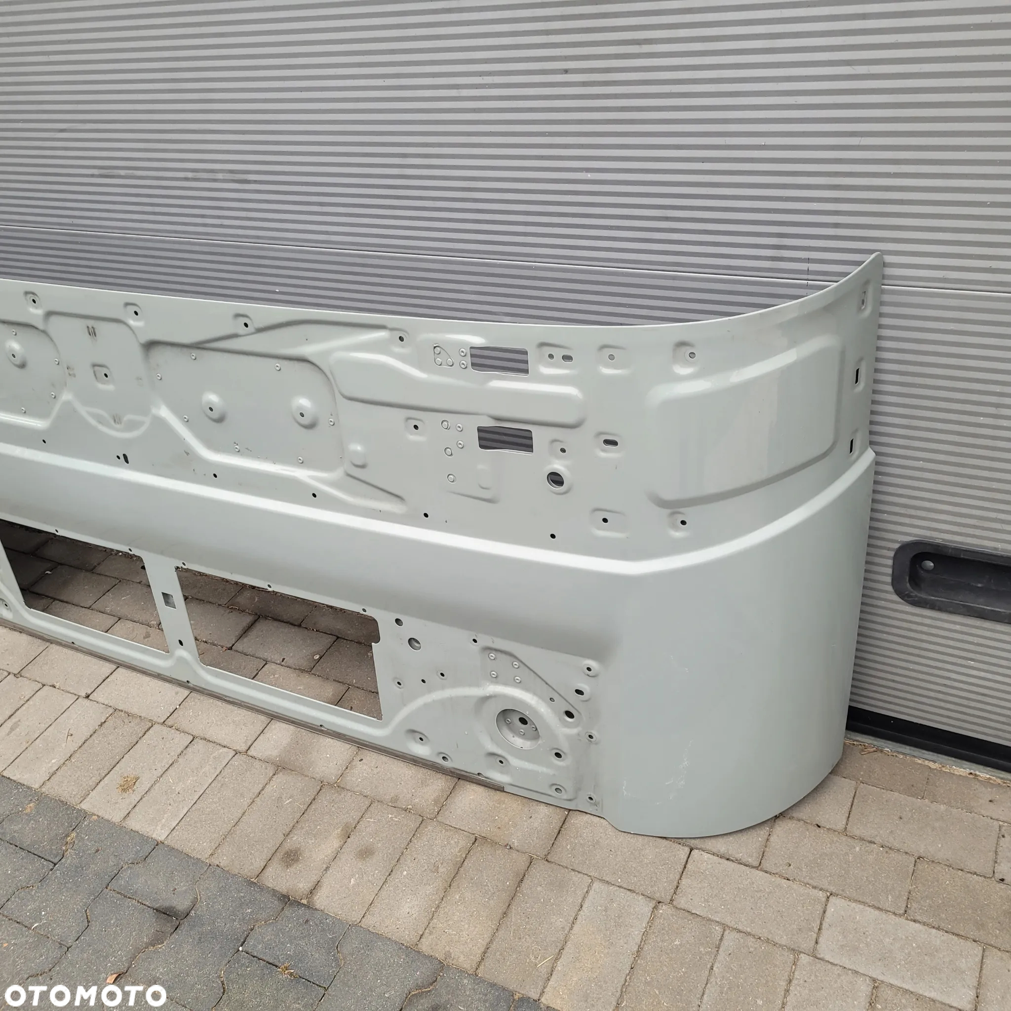 MASKA ATRAPA VOLVO FH5 ALU ORYGINAŁ NIEMALOWANA CHWALIM116 - 3