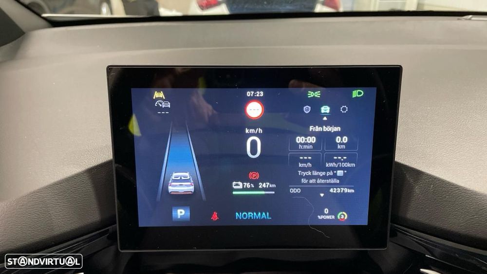 MG MG4 51 kWh Standard - 4