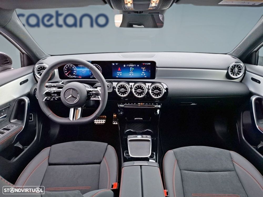 Mercedes-Benz A 250 e - 12