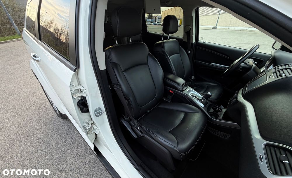 Fiat Freemont 2.0 Multijet 16V DPF Automatik Allrad Lounge - 20