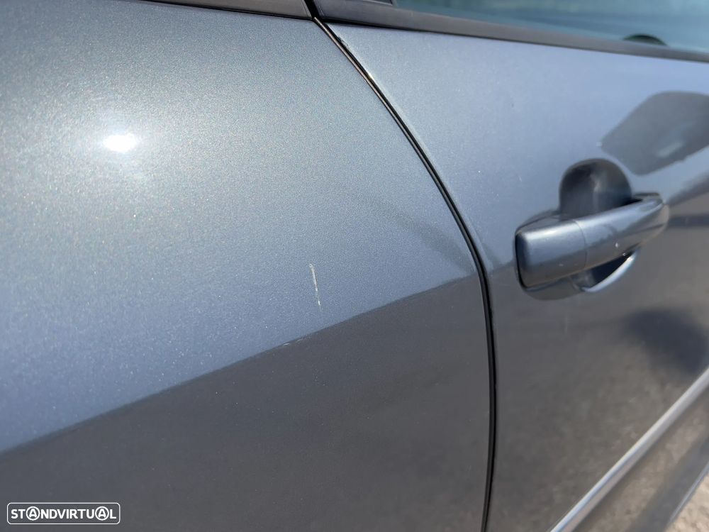 Peugeot 407 SW 2.0 HDi Executive - 22