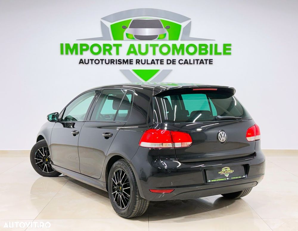Volkswagen Golf 1.6 TDI DPF Trendline - 15