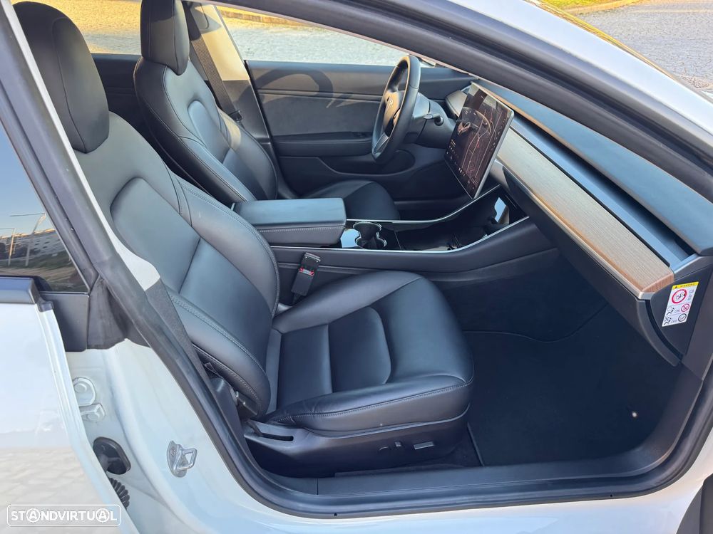 Tesla Model 3 Standard Range Plus RWD - 11