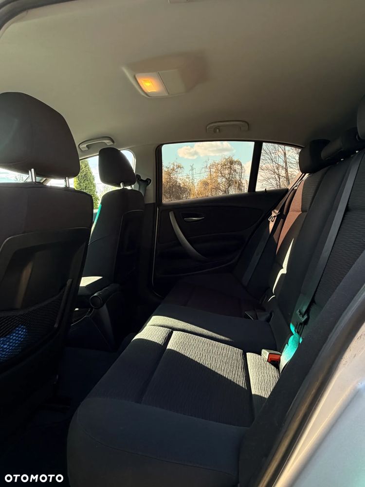 BMW Seria 1 - 21