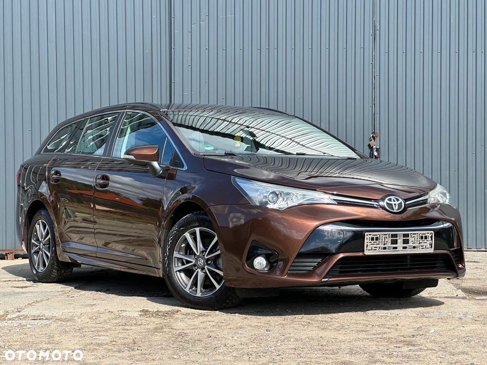 Toyota Avensis Touring Sports 1.6 D-4D Business Edition - 2