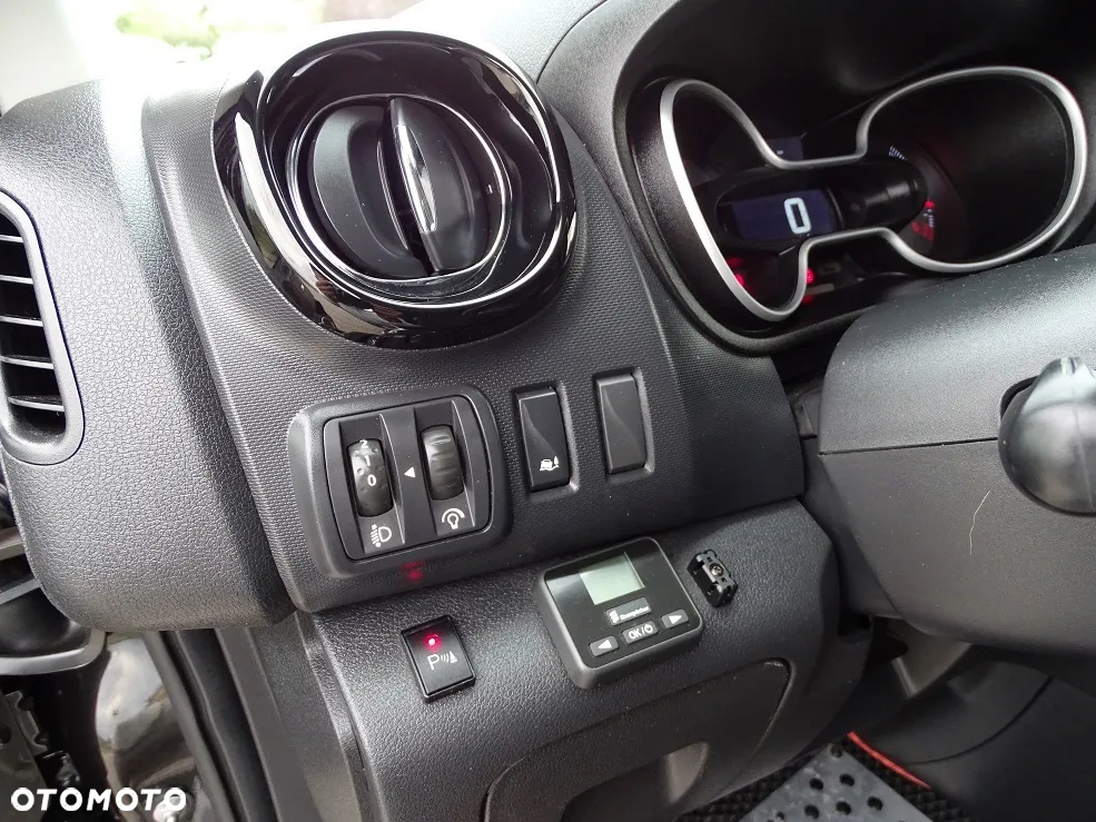 Renault Trafic Grand SpaceClass 1.6 dCi - 20