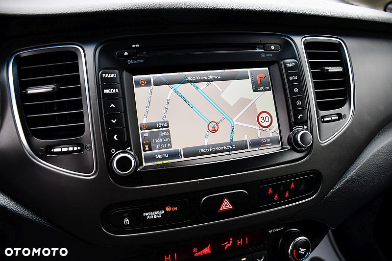 Kia Carens 1.6 GDI XL 7os - 40