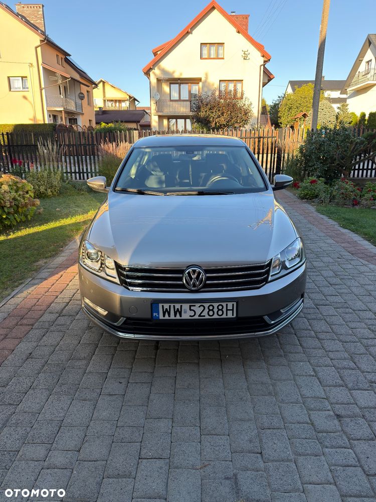 Volkswagen Passat - 6