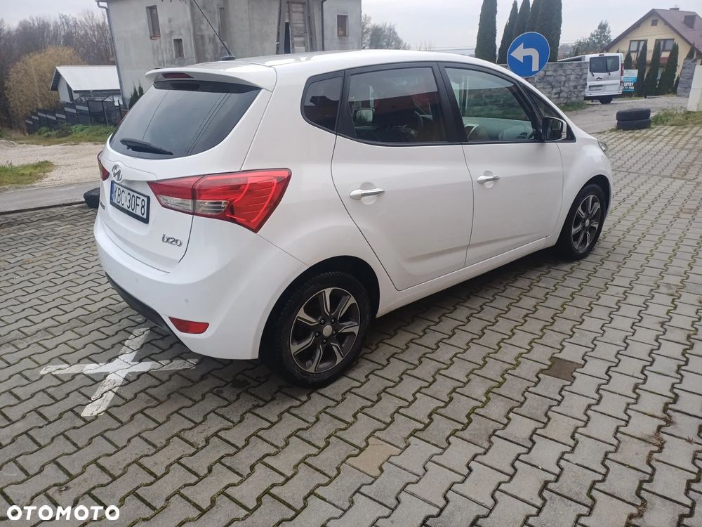 Hyundai ix20 1.4 Classic - 8
