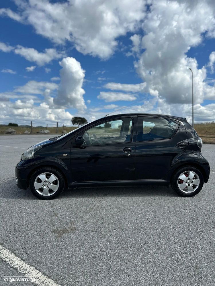 Toyota Aygo 1.0 Plus - 6