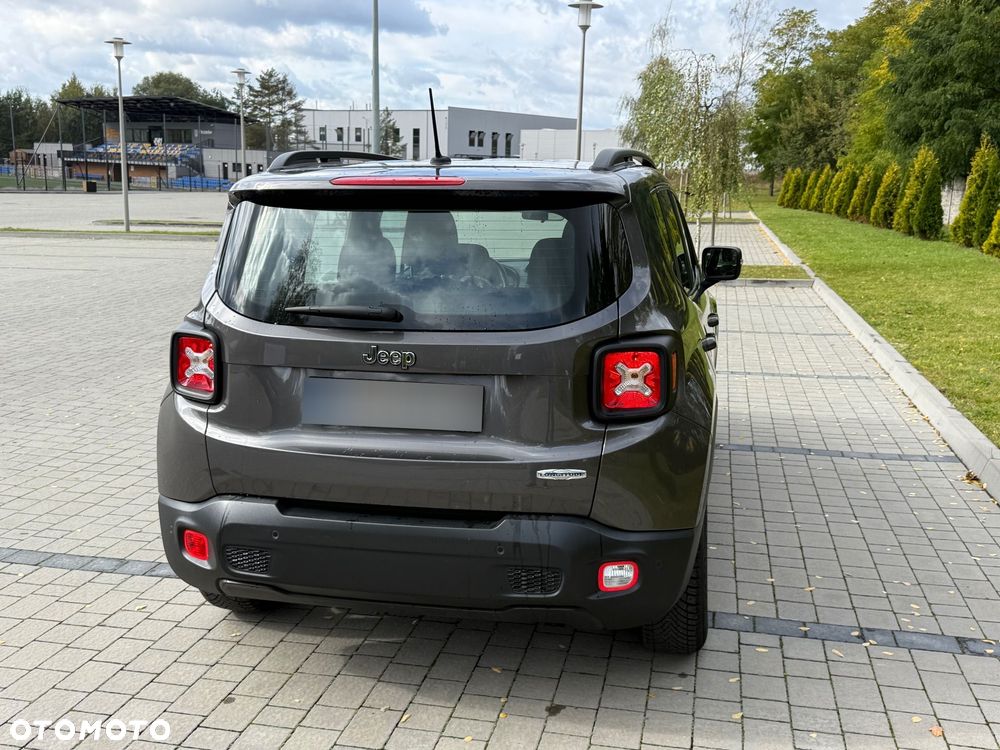 Jeep Renegade - 12