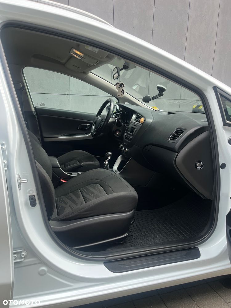 Kia Ceed - 6