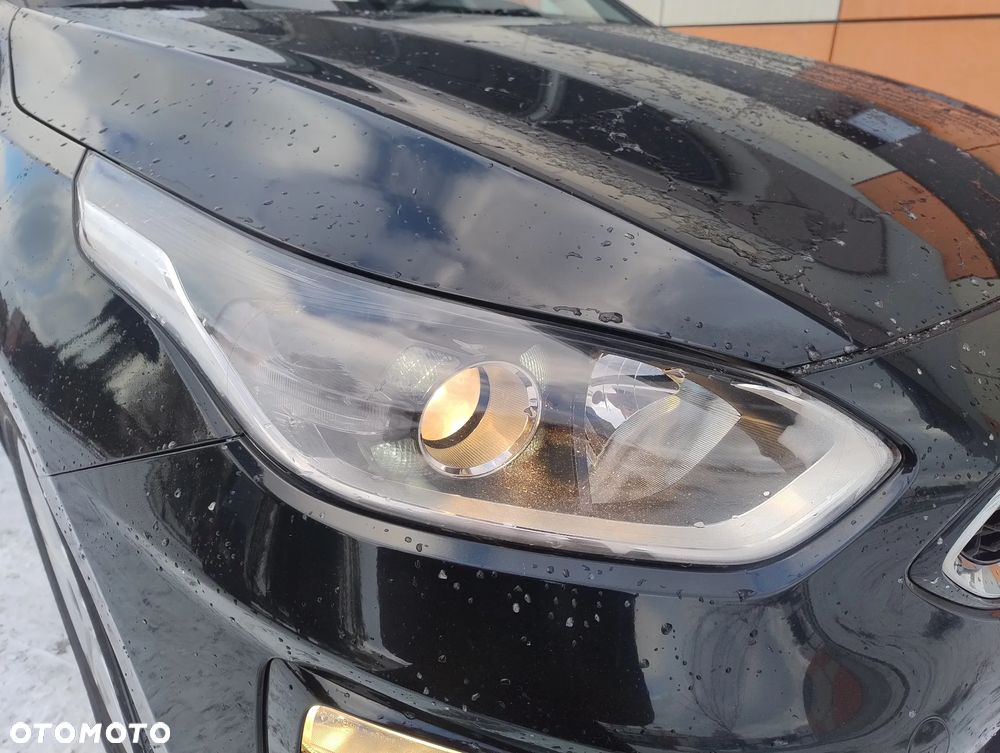 Kia Ceed 1.6 CRDi mHEV L Business Line - 26