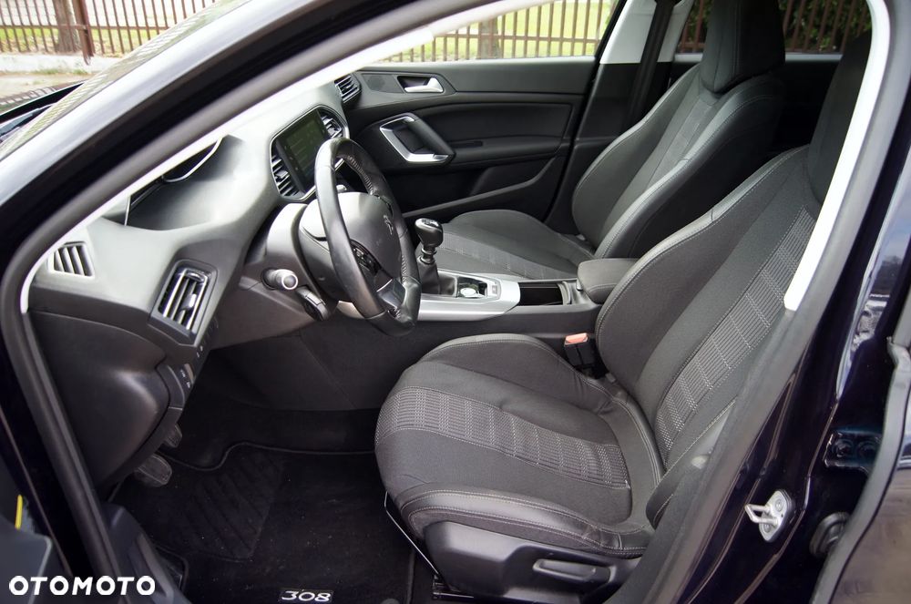 Peugeot 308 BlueHDi 130 Stop & Start Style - 8