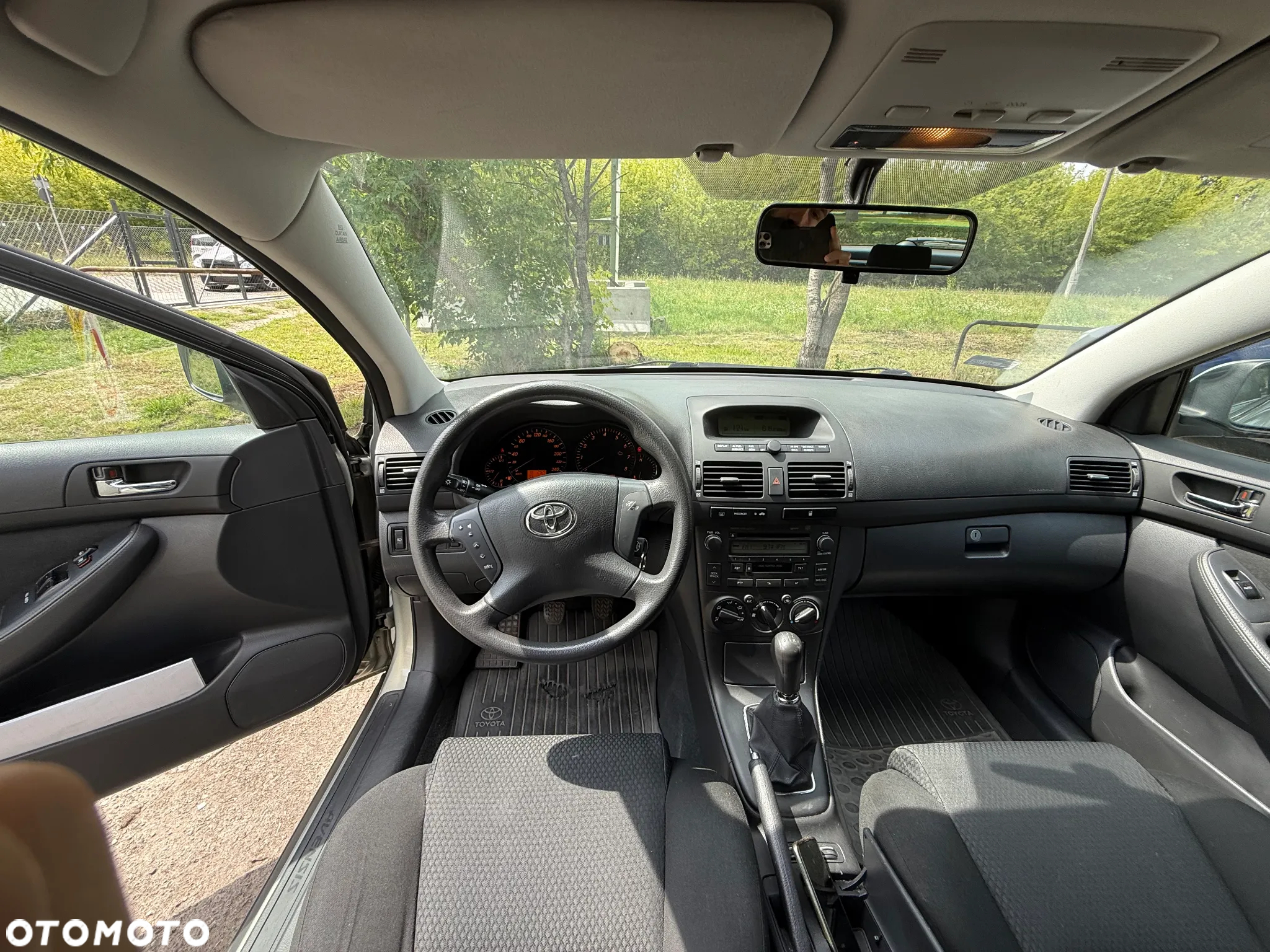 Toyota Avensis - 3