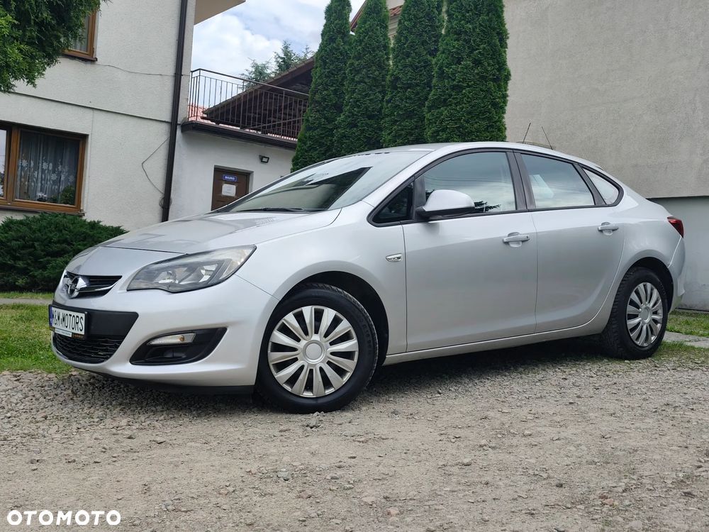 Opel Astra 1.6 Active EU6 - 1