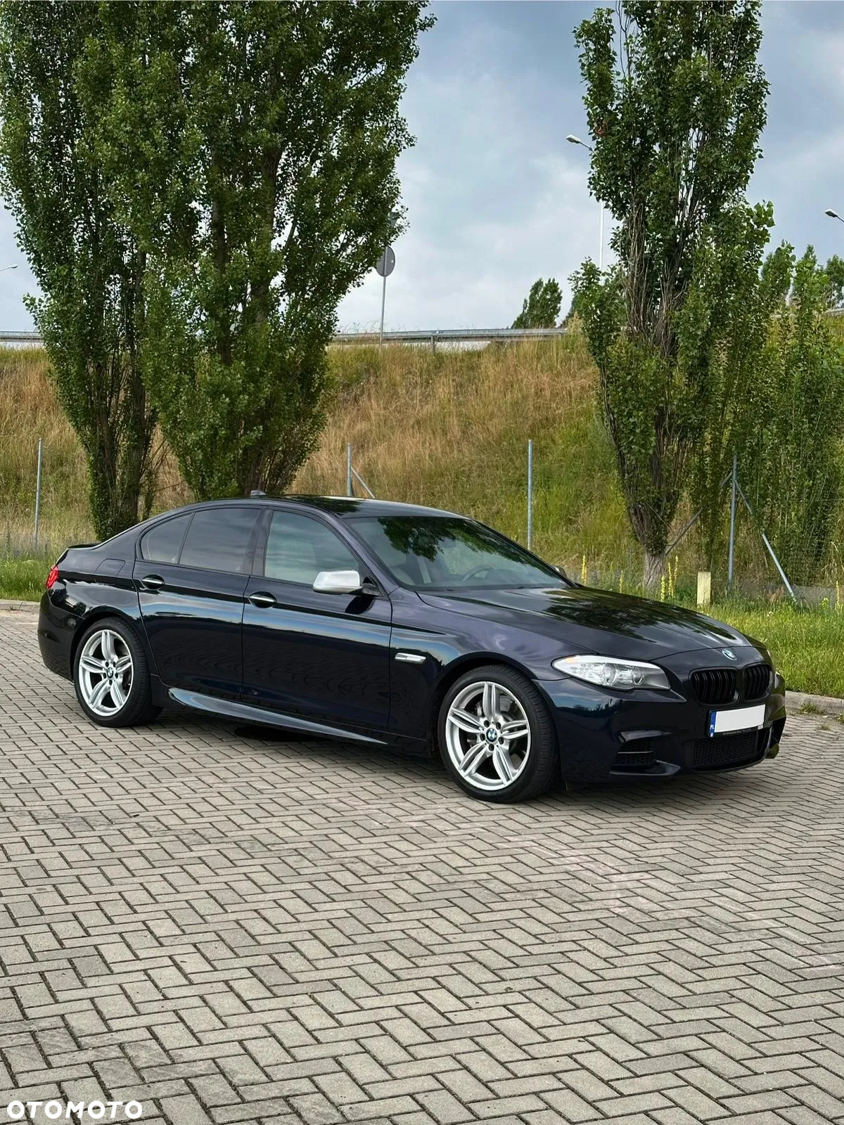 BMW Seria 5 M550d xDrive - 6